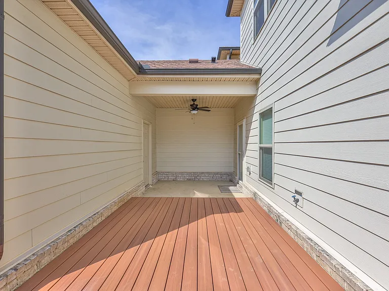 2240 Cason Ln — Photo 35