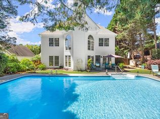 287 Ashton Lake Ct, Sugar Hill, GA 30518