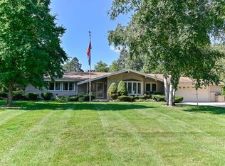 15365 Kata Dr, Elm Grove, WI 53122