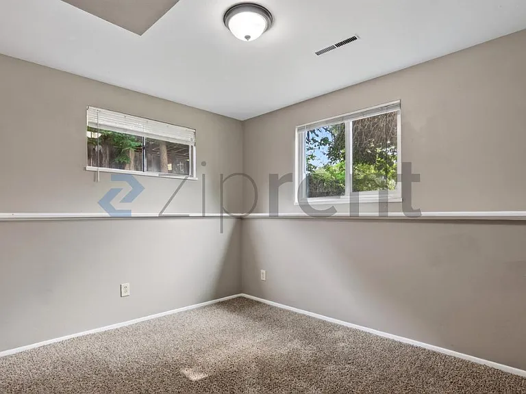 1804 S Whitcomb St — Photo 20