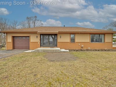 4009 Airport Rd, Waterford, MI, 48329