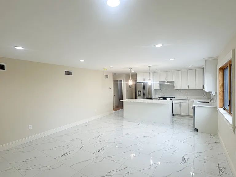 145-27 20th Ave #2 — Photo 4