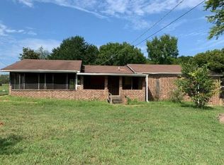 423 S River Rd, Dyer, AR 72935
