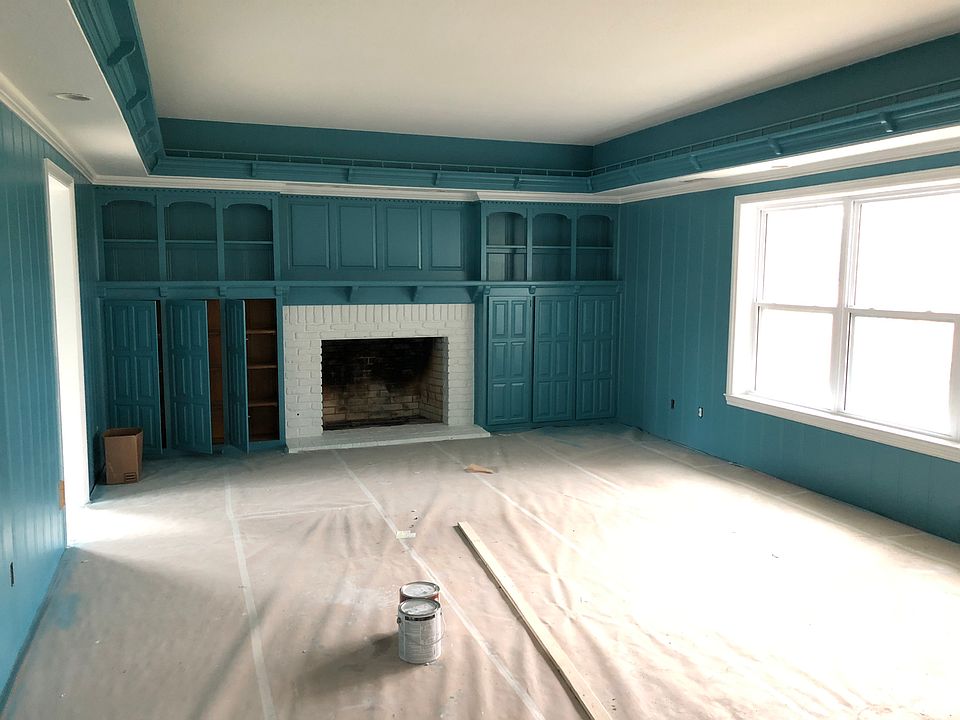 1st image of 4216 Dawn Dr