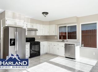 8547 Aquarius Dr, San Diego, CA 92126