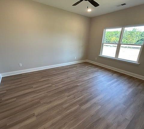 5th image of 6070 River Birch Rd E