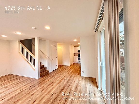 3rd image of 4725 8th Ave NE #A