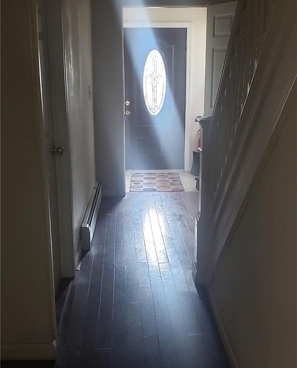 2nd image of 11035 156th St