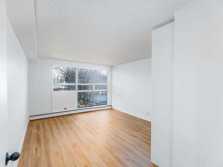 815 50th Ave SW — Photo 28