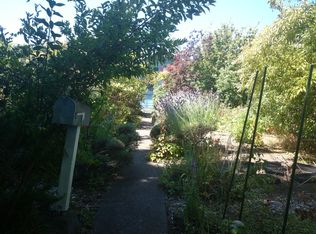 5417 44th Ave SW, Seattle, WA 98136