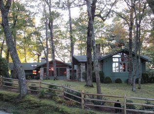 1135 Big Bear Pen Rd, Highlands, NC 28741