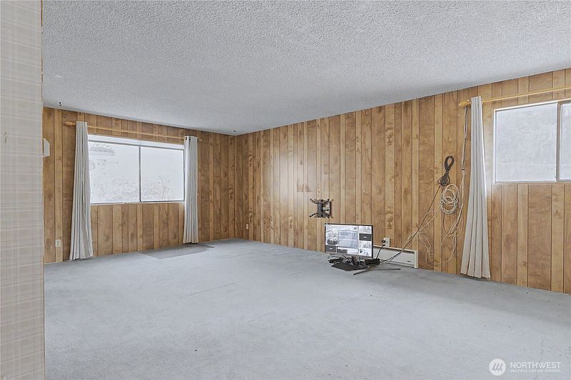 4th image of 8411 SW 173rd Avenue