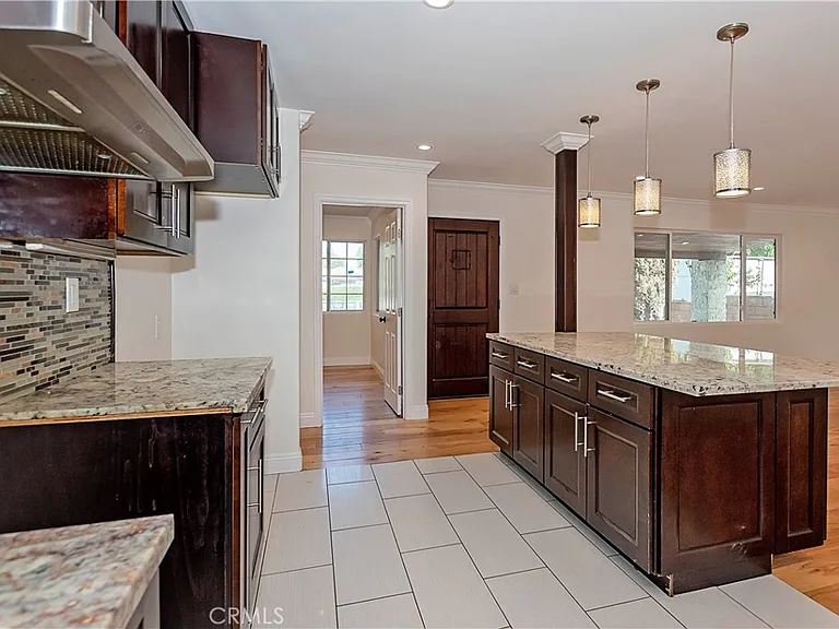 43617 Fern Ave — Photo 11
