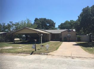 513 E Pershing St, Eastland, TX 76448