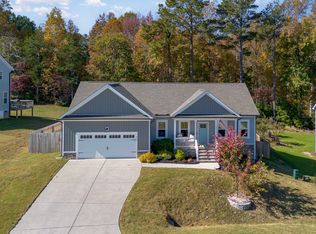 240 Alcock Ln, Youngsville, NC 27596