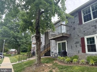 18 Quince Ct, Lawrence Township, NJ 08648