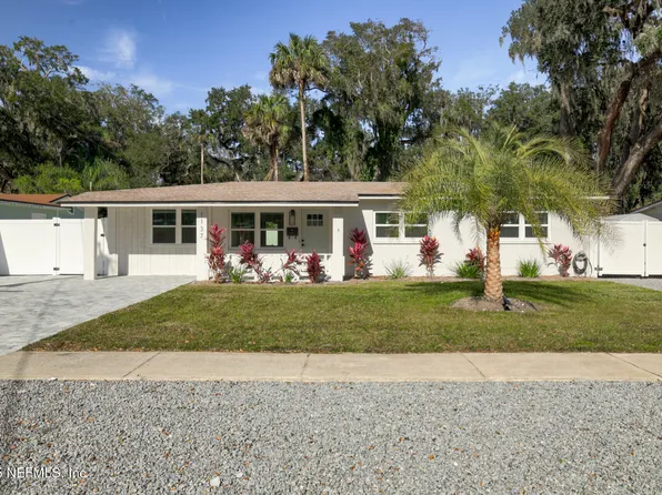 1137 SEBAGO Avenue N, Atlantic Beach, FL 32233