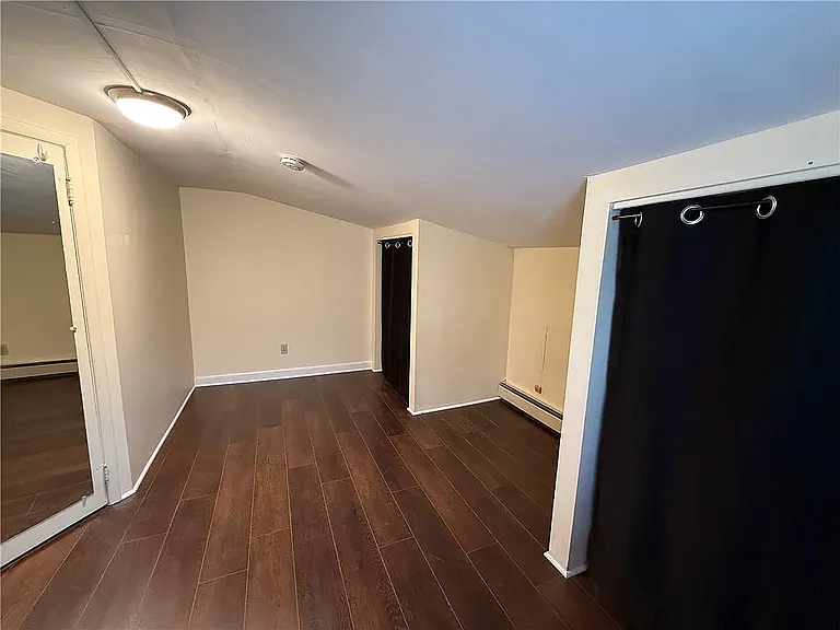 23 1/2 Cedar St — Photo 7