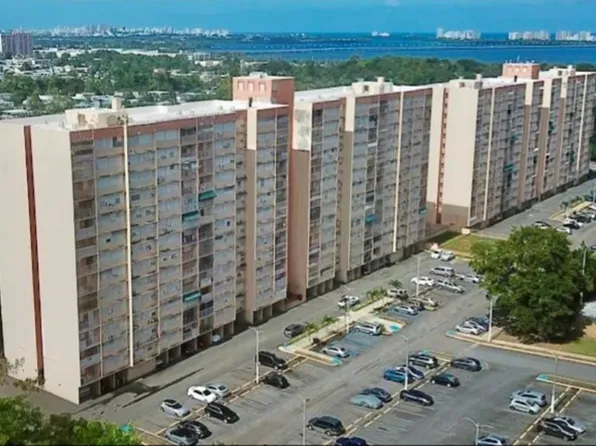 Rio Piedras Cond Torres De Cervantes #B415, San Juan, PR 00924