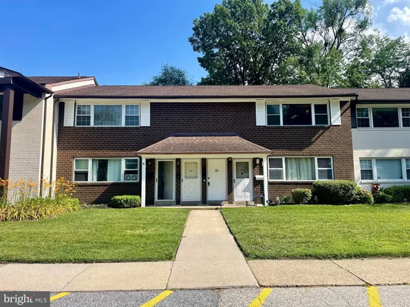 810 N Forklanding Rd Unit 116, Maple Shade, NJ 08052