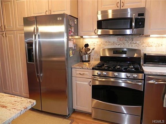 2nd image of 1255 North Ave #B-6k