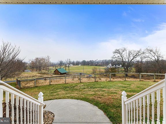 2nd image of 6527 Stable View Ln