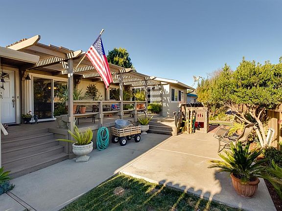 2nd image of 1036 Karen Dr