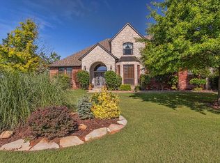 5601 S Czech Hall Rd, Mustang, OK 73064