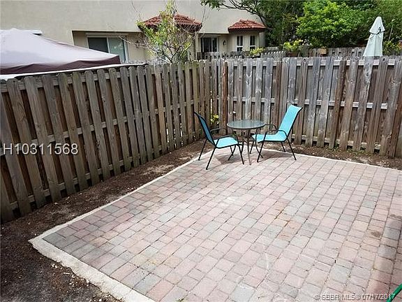 5th image of 1024 NE 208th St #1024