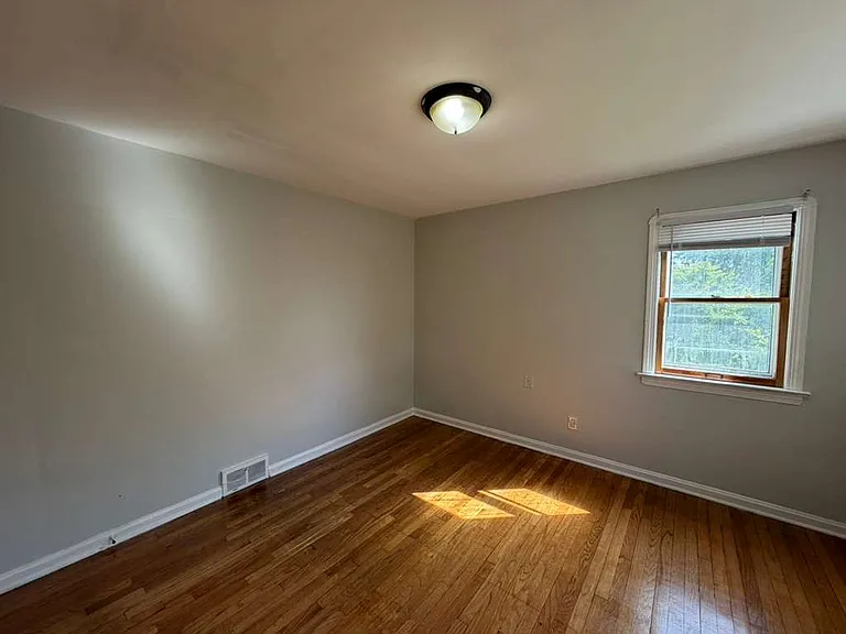 1482 Dille Rd #2 — Photo 7