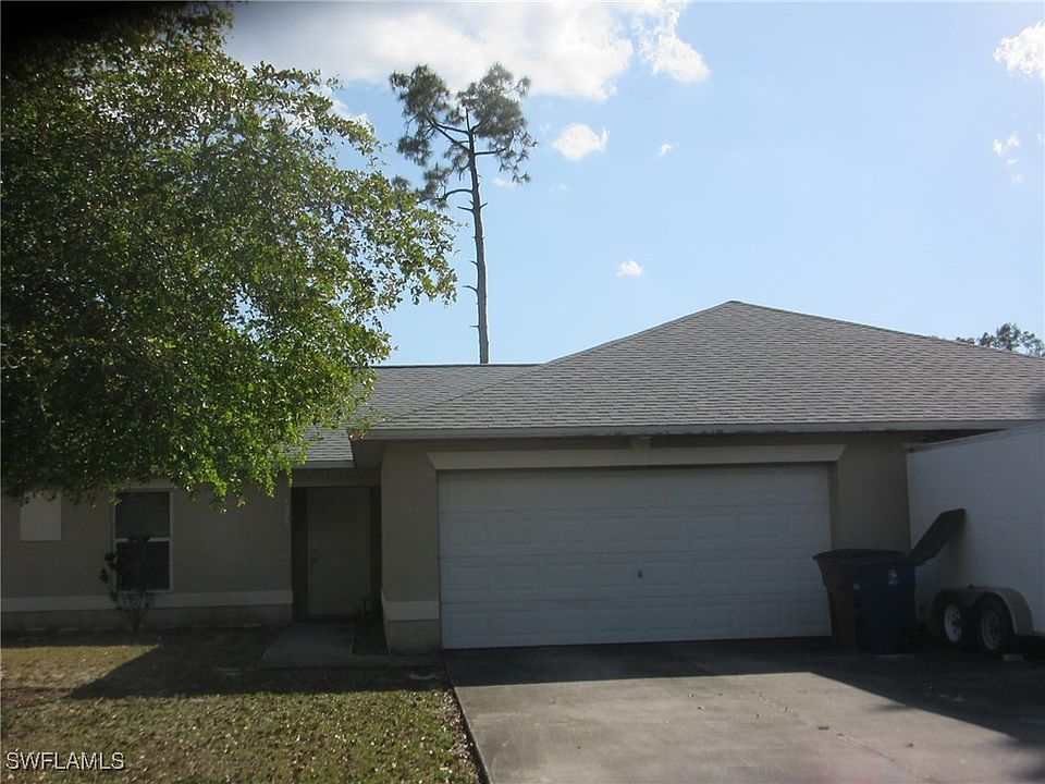 1st image of 4645/4647 30th St SW