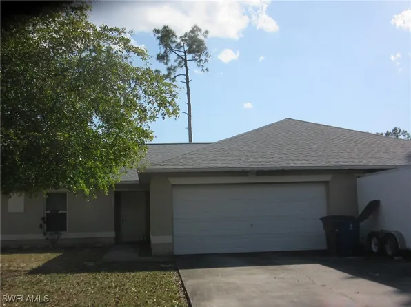 4645/4647 30th St SW, Lehigh Acres, FL 33973