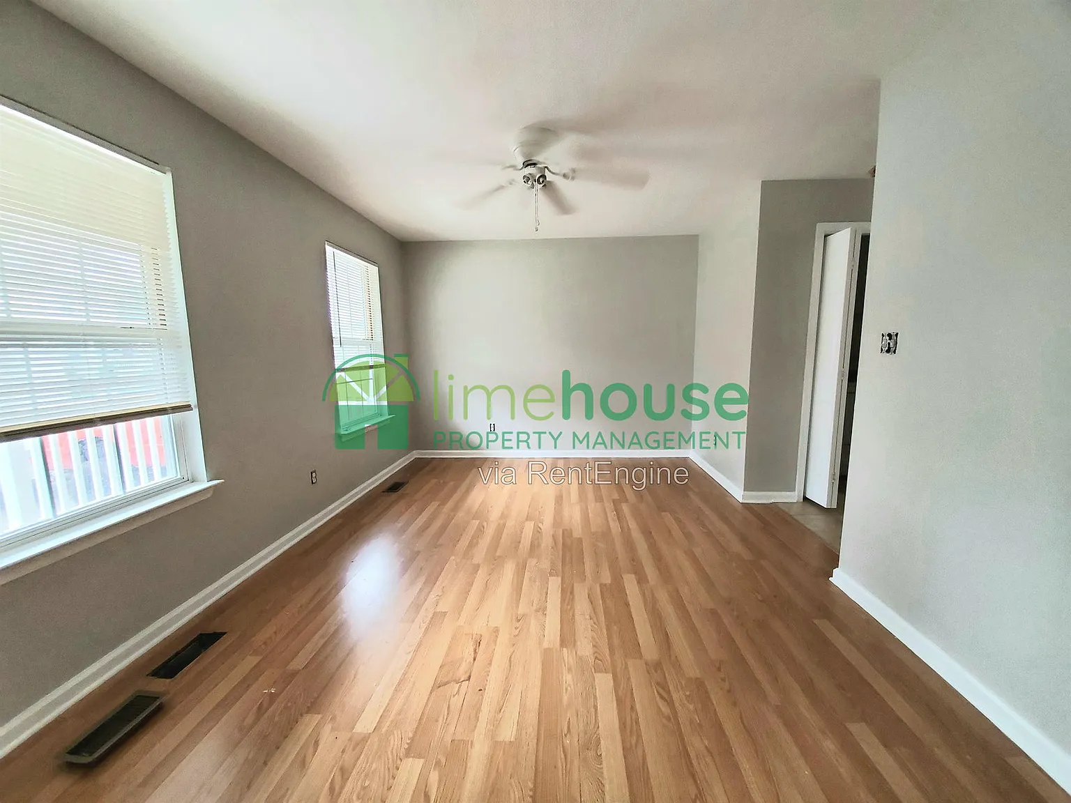 4 bed, 2.5 bath, 2067 sqft, $2,365 — Photo 2