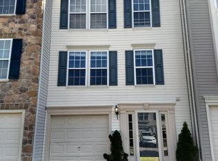 213 Windsor Ct, Quakertown, PA 18951