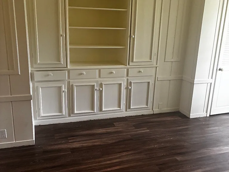 Northshore Apartments — Photo 12