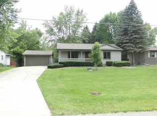 591 W Pierson Rd, Flushing, MI 48433