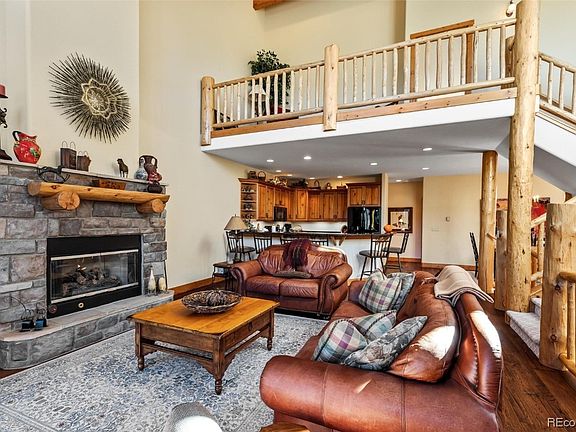 3rd image of 3029 Mountaineer Circle