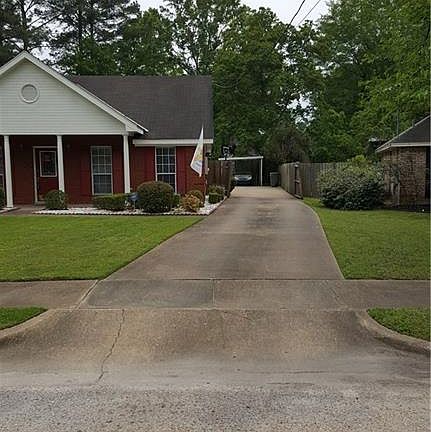 3rd image of 928 Ironwood Dr