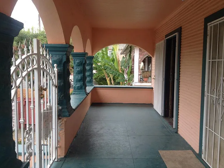 411 S Pilgrim St #A — Photo 1