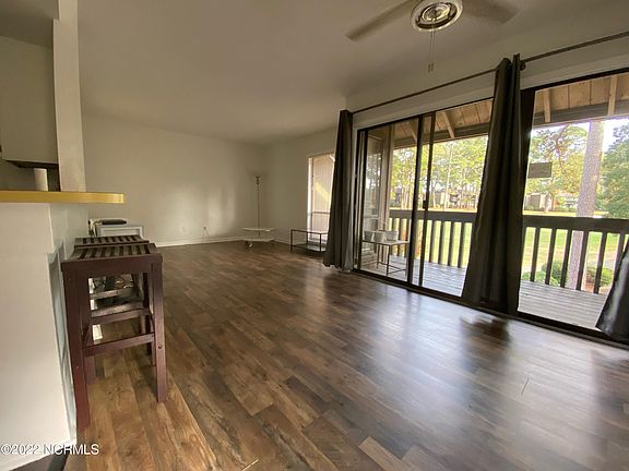 3rd image of 800 Saint Andrews Dr #206