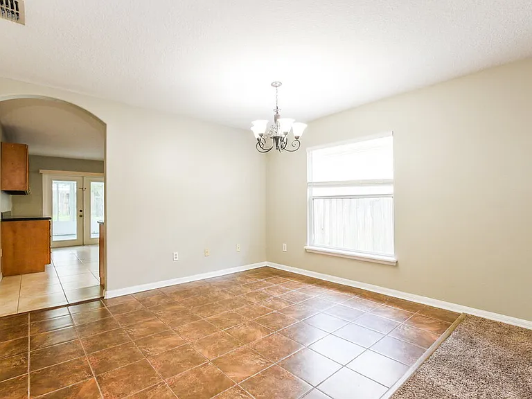 1660 Ashland Trl — Photo 5