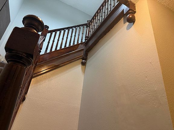 4th image of 2211 W Broadway Ave #2