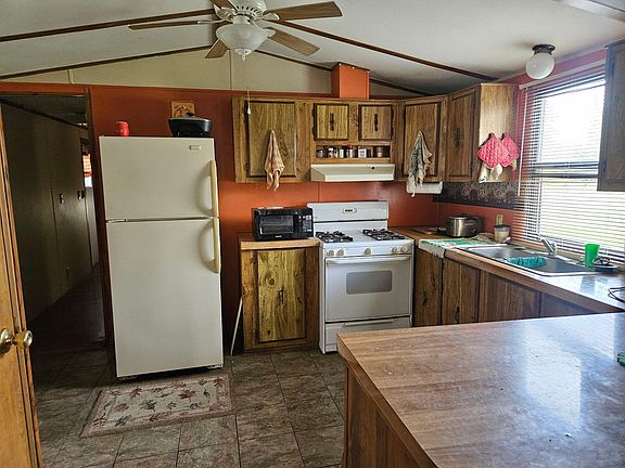 4th image of 5180 Birch Island Dr