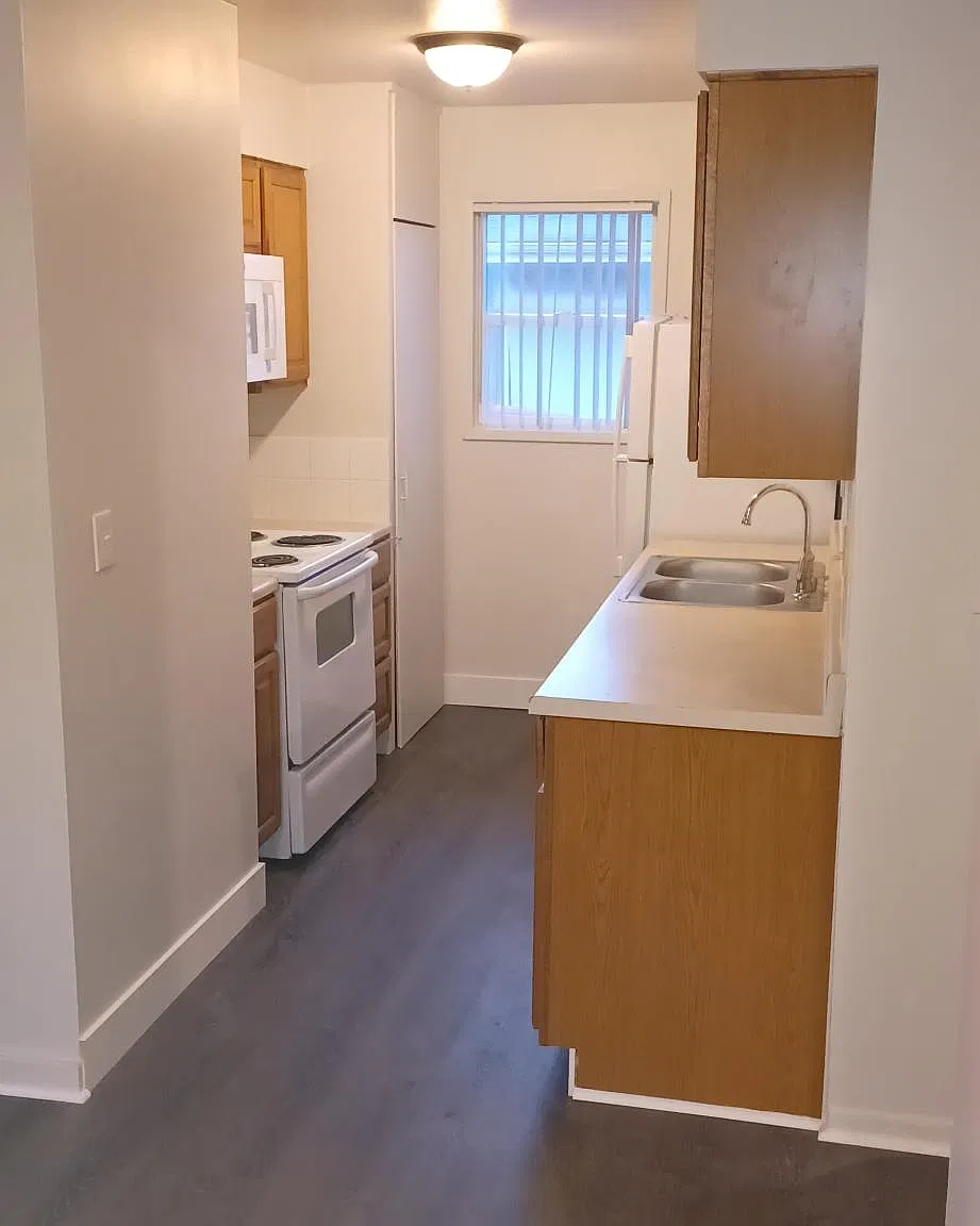2 bed, 800 sqft, $1,550 — Photo 1