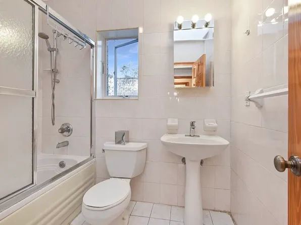 4817 Bedford Avenue image 10 of 17