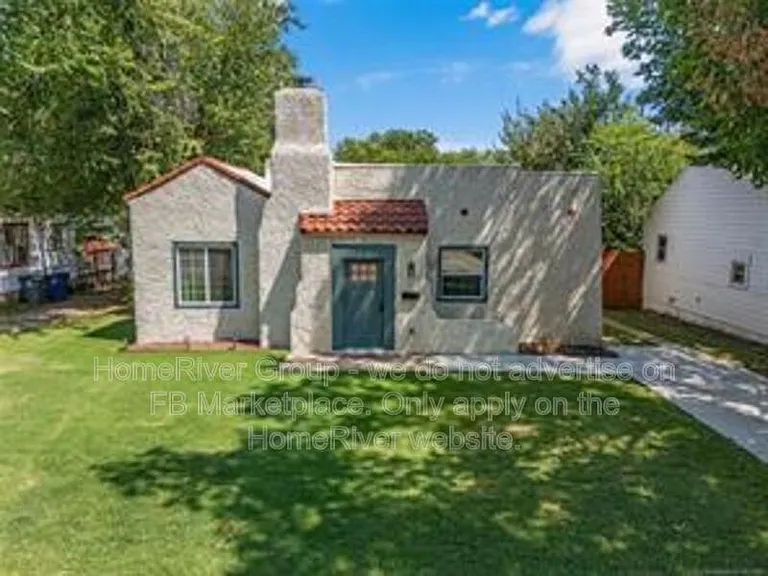 115 S Knoxville Ave — Photo 28