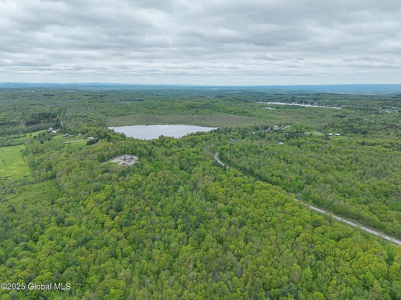 3rd image of 6563 Mariaville Road