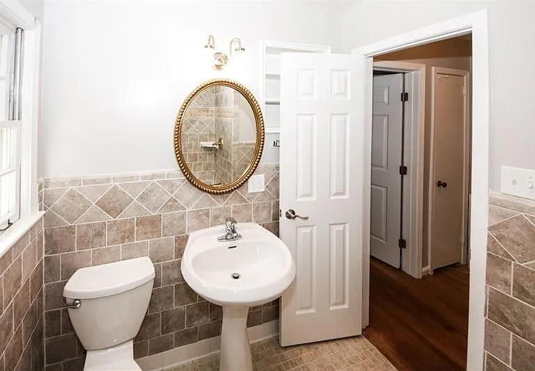 5075 Winters Chapel Rd — Photo 35
