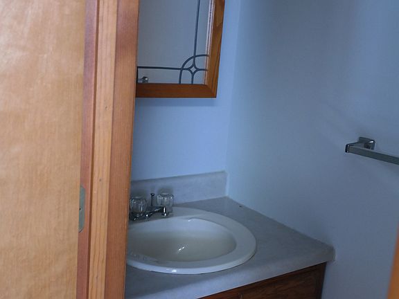 1/2 bath on 1st floor