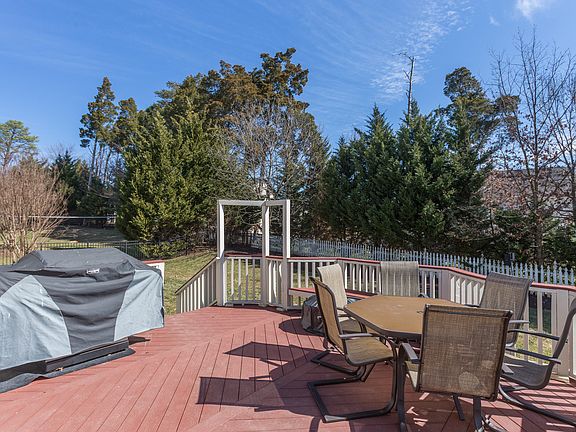 5th image of 13713 Piedmont Vista Dr